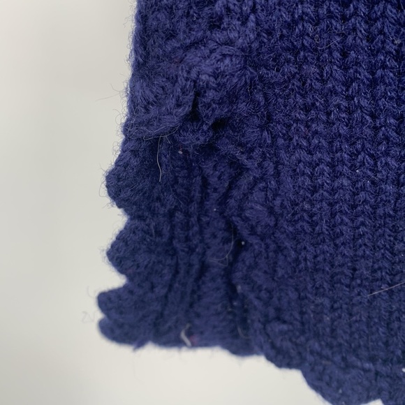 Vintage Belle Pointe Christmas Sweater 100% Wool Santa Claus Embroidered Size M - Picture 7 of 7